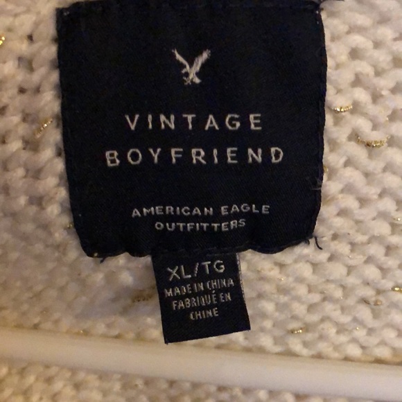 American Eagle Cream Sweater w Gold Specs - Picture 2 of 2